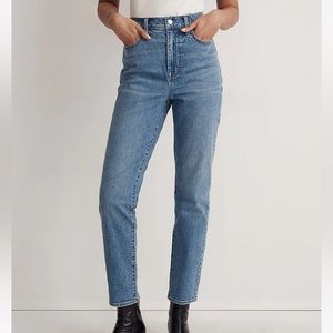 NWT Madewell Momjean- size 26 Basley wash